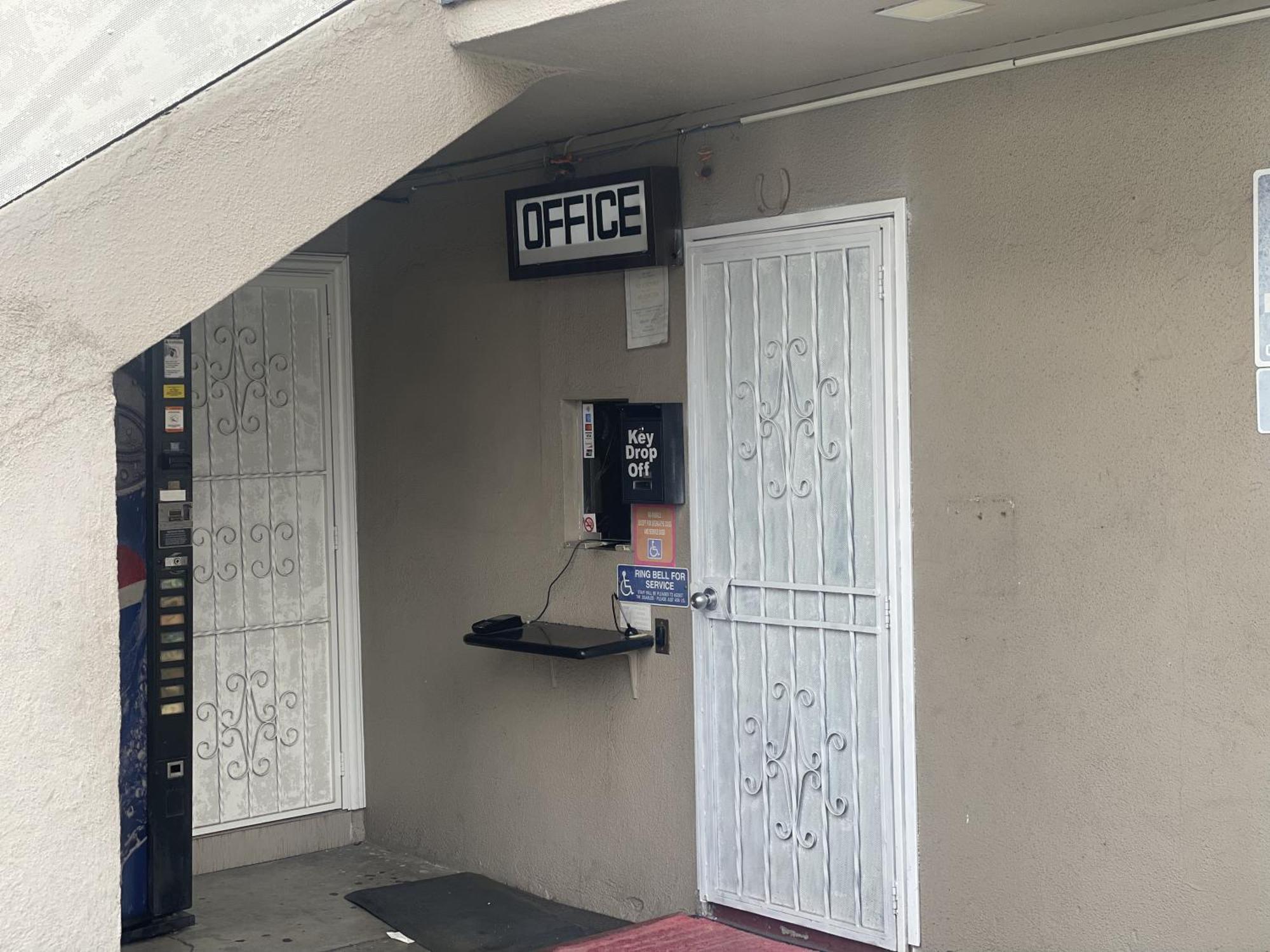 Bob'S Motel Commerce Ngoại thất bức ảnh